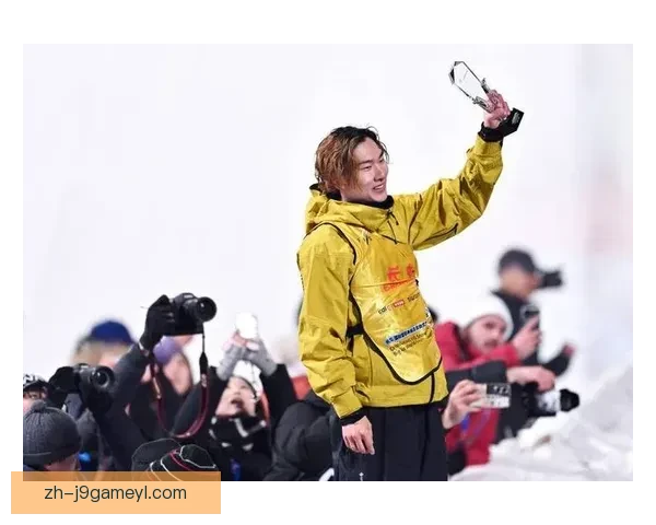 夺金瞬间苏翊鸣为中国摘首金